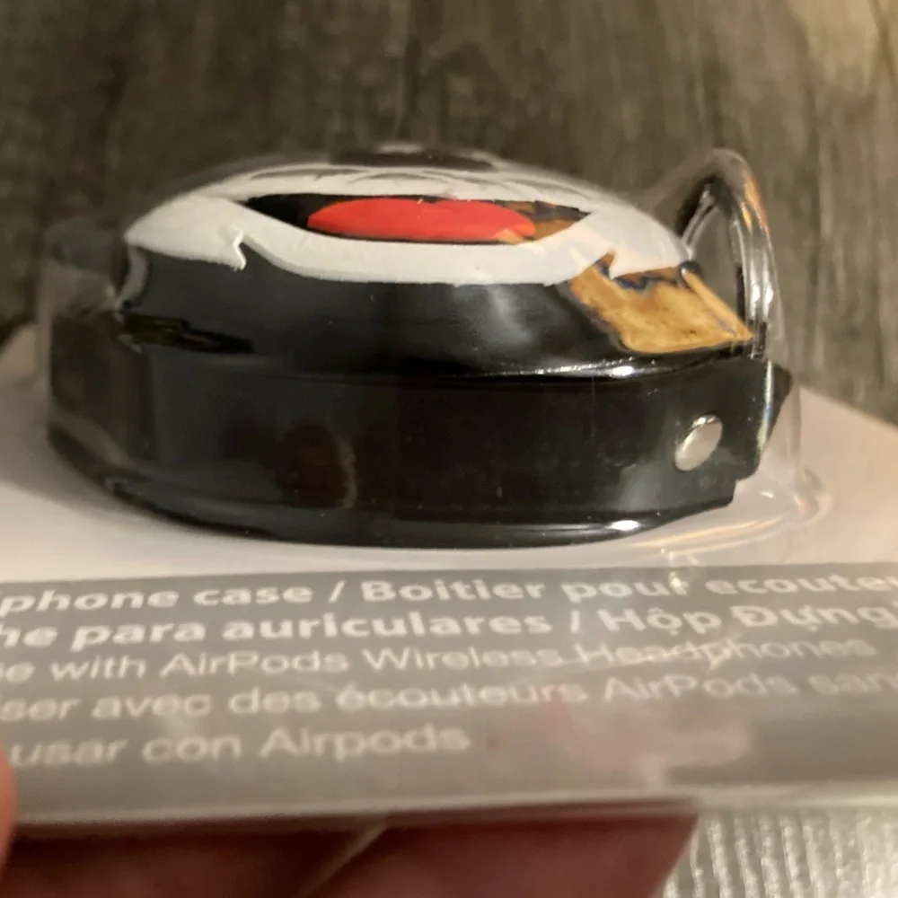 Mickey Mouse AirPods wireless case